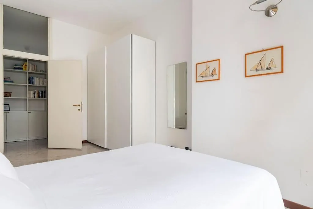 Quiet Apartment Arco Della Pace Milan